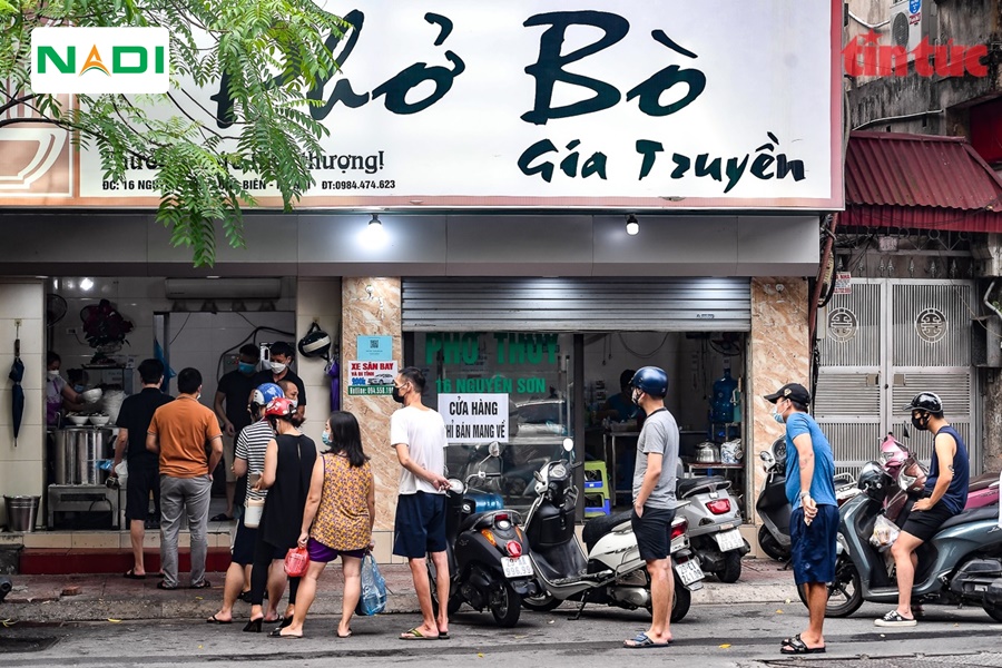 Các nhà hàng, quán ăn kinh doanh tại Việt Nam thường có mặt bằng mở.